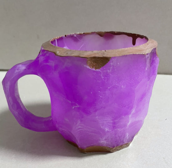 Trend Ritual™ Ethereal Geode Resin Mug - 400ml Handcrafted Mineral Crystal Cup