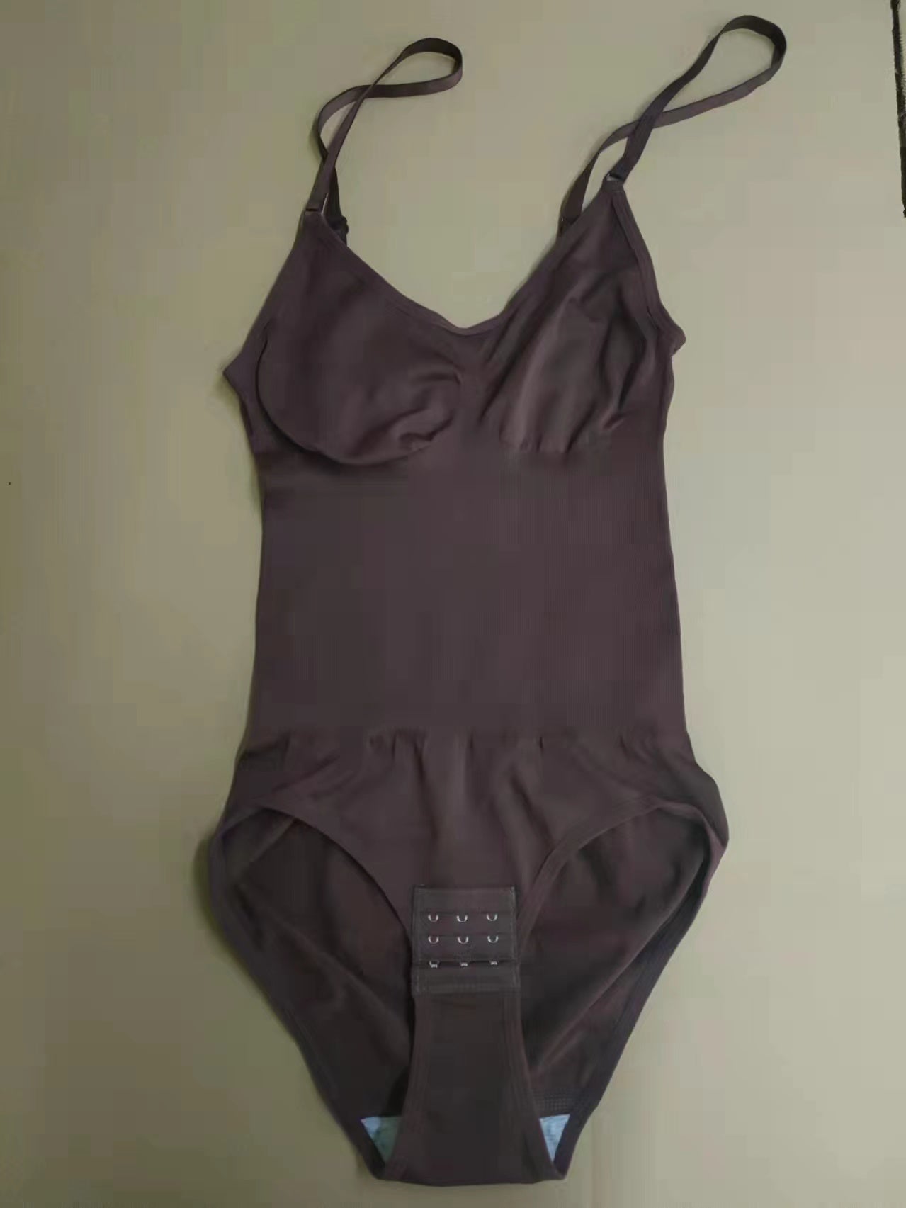 Hourglass Comfort™ Full-Body Shaper – Seamless High-Compression Bodysuit
